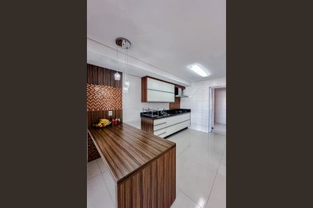 Apartamento à venda com 210m², 3 quartos e 3 vagasCozinha