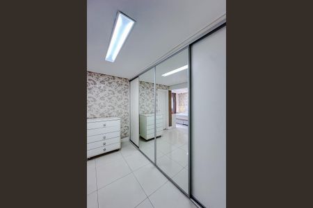 Apartamento à venda com 210m², 3 quartos e 3 vagasSuíte 1