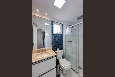 Apartamento à venda com 210m², 3 quartos e 3 vagasBanheiro da Suíte 2