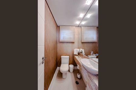 Apartamento à venda com 210m², 3 quartos e 3 vagasLavabo