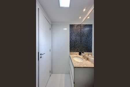 Apartamento à venda com 210m², 3 quartos e 3 vagasBanheiro da Suíte 2