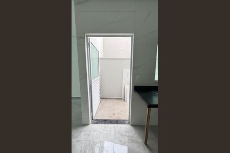 Casa à venda com 71m², 3 quartos e 2 vagas Casa à venda com 71m², 3 quartos e 2 vagasCozinha