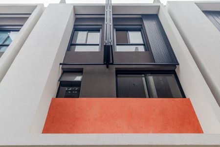 Casa de condomínio à venda com 256m², 3 quartos e 3 vagasFachada