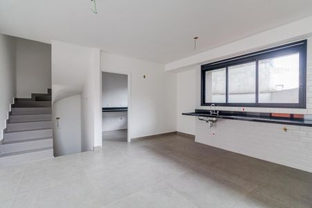 Casa de condomínio à venda com 225m², 3 quartos e 3 vagasSala/Cozinha