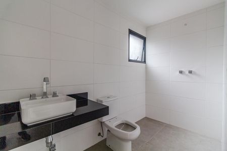 Casa de condomínio à venda com 225m², 3 quartos e 3 vagasBanheiro da Suíte