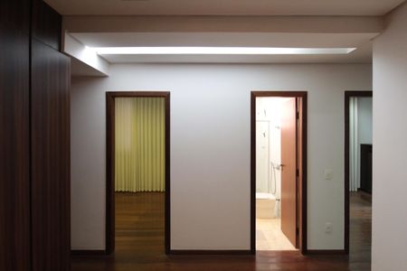 Apartamento à venda com 112m², 4 quartos e 2 vagasSala de TV