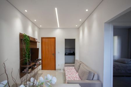 Apartamento à venda com 55m², 2 quartos e 1 vaga Apartamento à venda com 55m², 2 quartos e 1 vagaSala