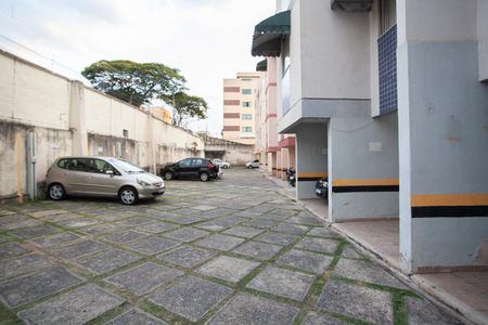 Apartamento à venda com 55m², 2 quartos e 1 vaga Apartamento à venda com 55m², 2 quartos e 1 vagaGaragem