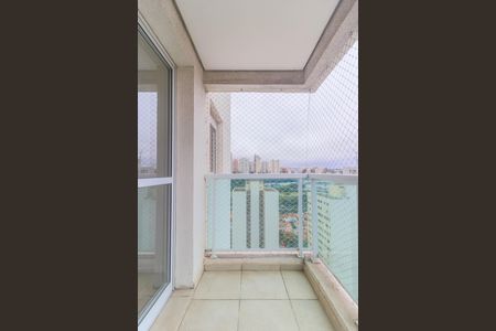 Apartamento à venda com 74m², 2 quartos e 2 vagasVaranda da Suíte 1