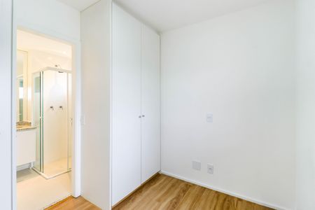 Apartamento à venda com 74m², 2 quartos e 2 vagasSuíte 2