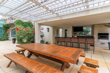 Apartamento à venda com 74m², 2 quartos e 2 vagasÁrea comum - Churrasqueira