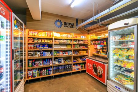 Apartamento à venda com 74m², 2 quartos e 2 vagasÁrea comum - Mercado