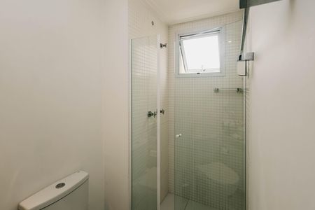 Apartamento para alugar com 122m², 3 quartos e 2 vagas Apartamento para alugar com 122m², 3 quartos e 2 vagasBanheiro da Suíte 2