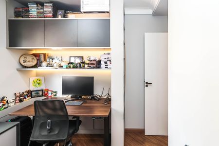 Apartamento para alugar com 122m², 3 quartos e 2 vagas Apartamento para alugar com 122m², 3 quartos e 2 vagasSuíte 2