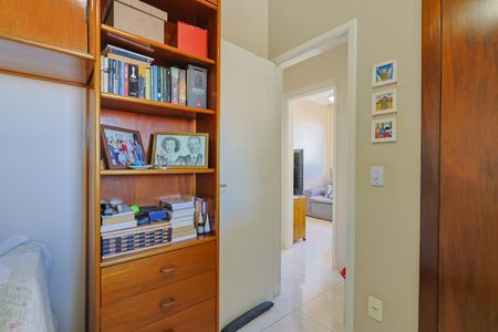 Apartamento à venda com 130m², 3 quartos e 2 vagas Apartamento à venda com 130m², 3 quartos e 2 vagasQuarto 2