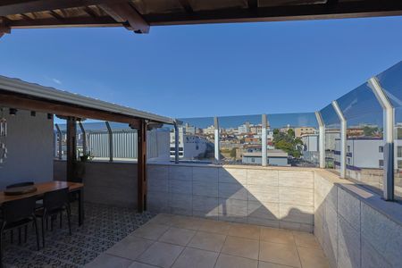 Apartamento à venda com 130m², 3 quartos e 2 vagas Apartamento à venda com 130m², 3 quartos e 2 vagasCobertura