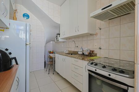 Apartamento à venda com 130m², 3 quartos e 2 vagas Apartamento à venda com 130m², 3 quartos e 2 vagasCozinha