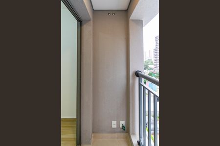 Apartamento à venda com 28m², 1 quarto e sem vaga Apartamento à venda com 28m², 1 quarto e sem vagaSacada