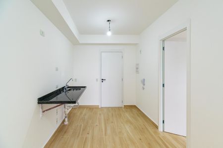 Apartamento à venda com 28m², 1 quarto e sem vaga Apartamento à venda com 28m², 1 quarto e sem vagaSala