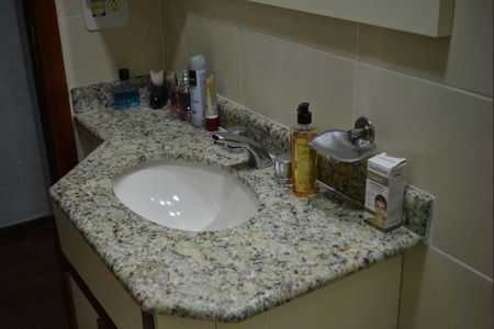 Apartamento à venda com 103m², 3 quartos e 2 vagasBanheiro Social