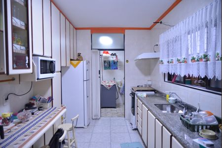 Apartamento à venda com 103m², 3 quartos e 2 vagasCozinha