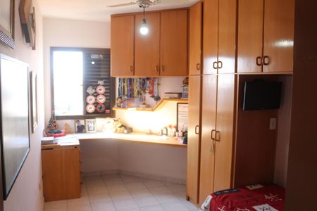 Apartamento à venda com 84m², 3 quartos e 1 vagaQuarto 2