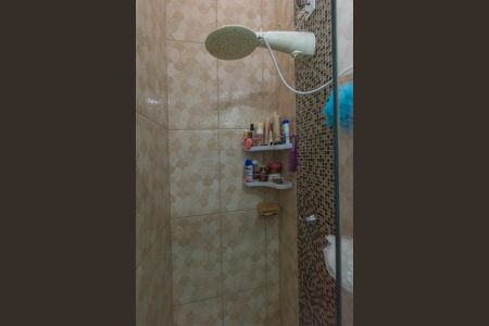 Casa de condomínio à venda com 200m², 2 quartos e 2 vagasBanheiro Social