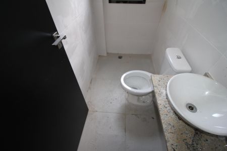 Apartamento à venda com 43m², 2 quartos e sem vagaBanheiro