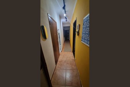 Apartamento à venda com 150m², 3 quartos e 1 vaga Apartamento à venda com 150m², 3 quartos e 1 vagaCorredor