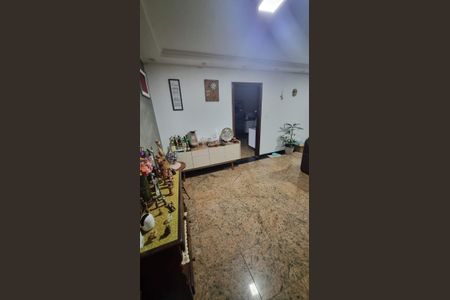 Apartamento à venda com 150m², 3 quartos e 1 vaga Apartamento à venda com 150m², 3 quartos e 1 vagaSala