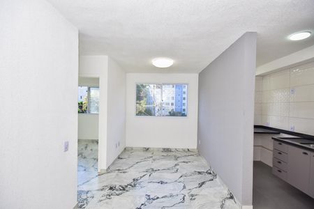 Sala de apartamento para alugar com 2 quartos, 42m² em Jardim Paris, São Paulo