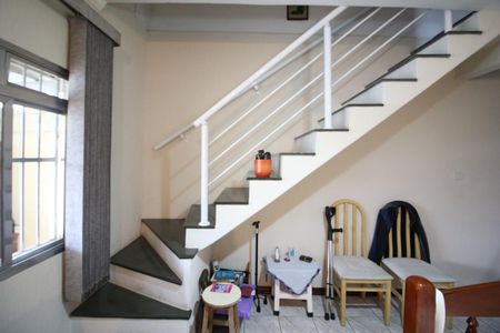 Casa à venda com 111m², 3 quartos e 6 vagasSala