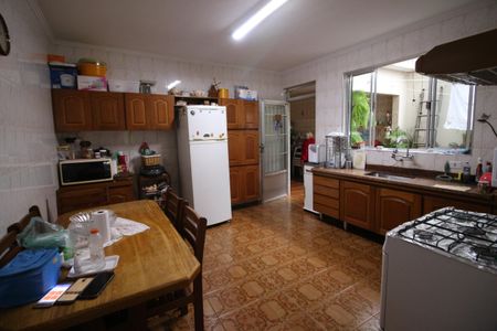 Casa à venda com 111m², 3 quartos e 6 vagasCozinha