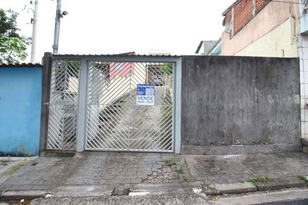 Casa à venda com 111m², 3 quartos e 6 vagasFachada