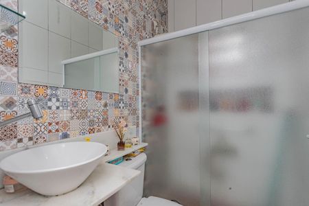 Casa à venda com 65m², 2 quartos e 1 vagaBanheiro