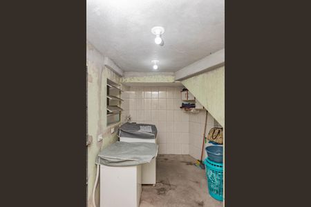 Casa à venda com 65m², 2 quartos e 1 vagaÁrea de Serviço