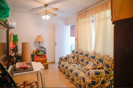 Casa à venda com 250m², 3 quartos e 2 vagasEdícula - Quarto