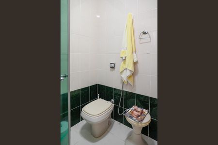 Casa à venda com 250m², 3 quartos e 2 vagasBanheiro Suíte