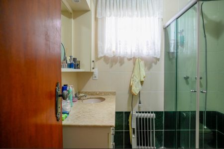 Casa à venda com 250m², 3 quartos e 2 vagasBanheiro Suíte