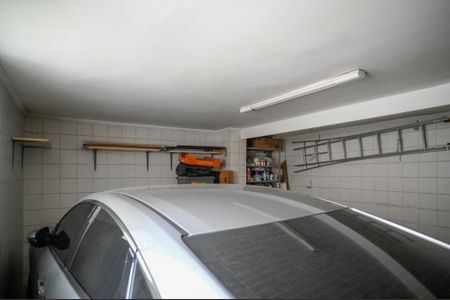 Casa à venda com 250m², 3 quartos e 2 vagasGaragem