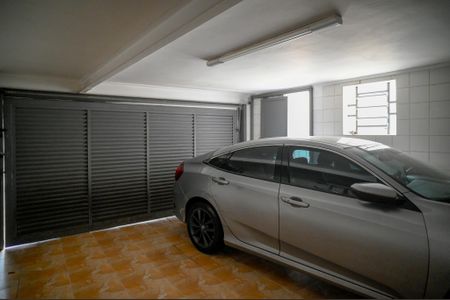 Casa à venda com 250m², 3 quartos e 2 vagasGaragem