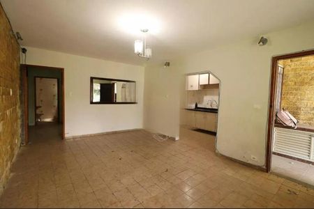 Casa à venda com 150m², 3 quartos e 4 vagas Casa à venda com 150m², 3 quartos e 4 vagasFoto 03