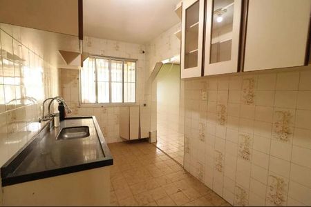 Casa à venda com 150m², 3 quartos e 4 vagas Casa à venda com 150m², 3 quartos e 4 vagasFoto 05