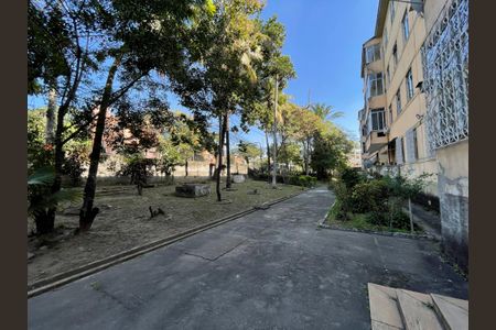 Apartamento à venda com 70m², 2 quartos e 1 vaga Apartamento à venda com 70m², 2 quartos e 1 vagaFachada