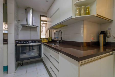 Apartamento à venda com 89m², 3 quartos e 2 vagas Apartamento à venda com 89m², 3 quartos e 2 vagasCozinha