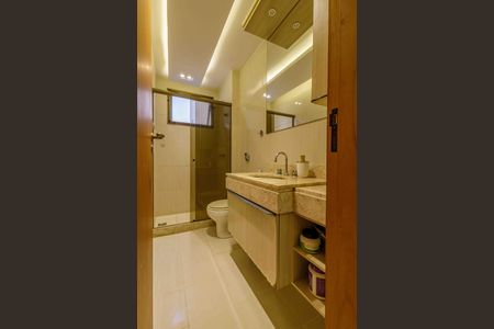 Apartamento à venda com 89m², 3 quartos e 2 vagas Apartamento à venda com 89m², 3 quartos e 2 vagasBanheiro da Suíte