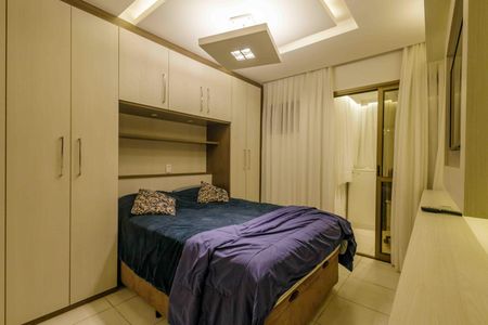 Apartamento à venda com 89m², 3 quartos e 2 vagas Apartamento à venda com 89m², 3 quartos e 2 vagasSuíte