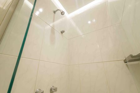 Apartamento à venda com 89m², 3 quartos e 2 vagas Apartamento à venda com 89m², 3 quartos e 2 vagasBanheiro Social