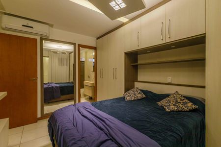 Apartamento à venda com 89m², 3 quartos e 2 vagas Apartamento à venda com 89m², 3 quartos e 2 vagasSuíte