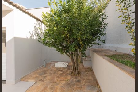 Casa de condomínio para alugar com 250m², 4 quartos e 2 vagas Casa de condomínio para alugar com 250m², 4 quartos e 2 vagasJardim